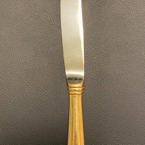 Ridgewells Gold-plated knives (Quantity 66 butter, 102 dinner)