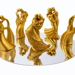 Dance of Love Figurine Scene  (Quantity 1 set)