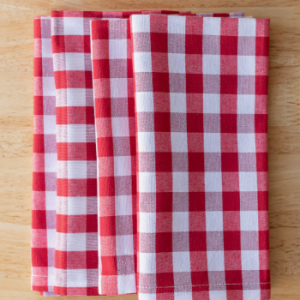 Red and White Picnic Napkins (Quantity 6)